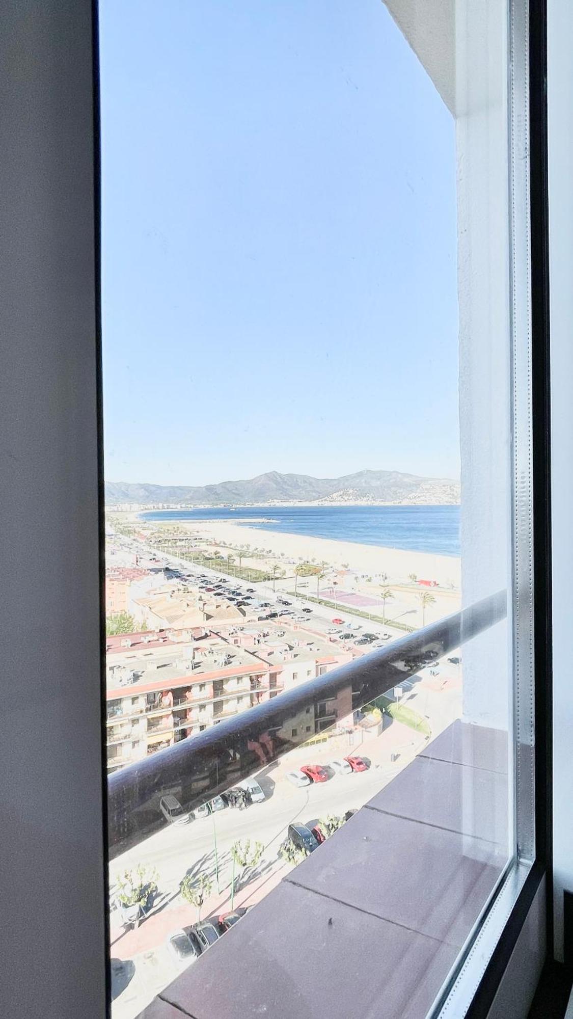 Apartament Estilos I Renovat A Primera Linia, Amb Vistes Privilegiades! 엠푸리아브라바 외부 사진